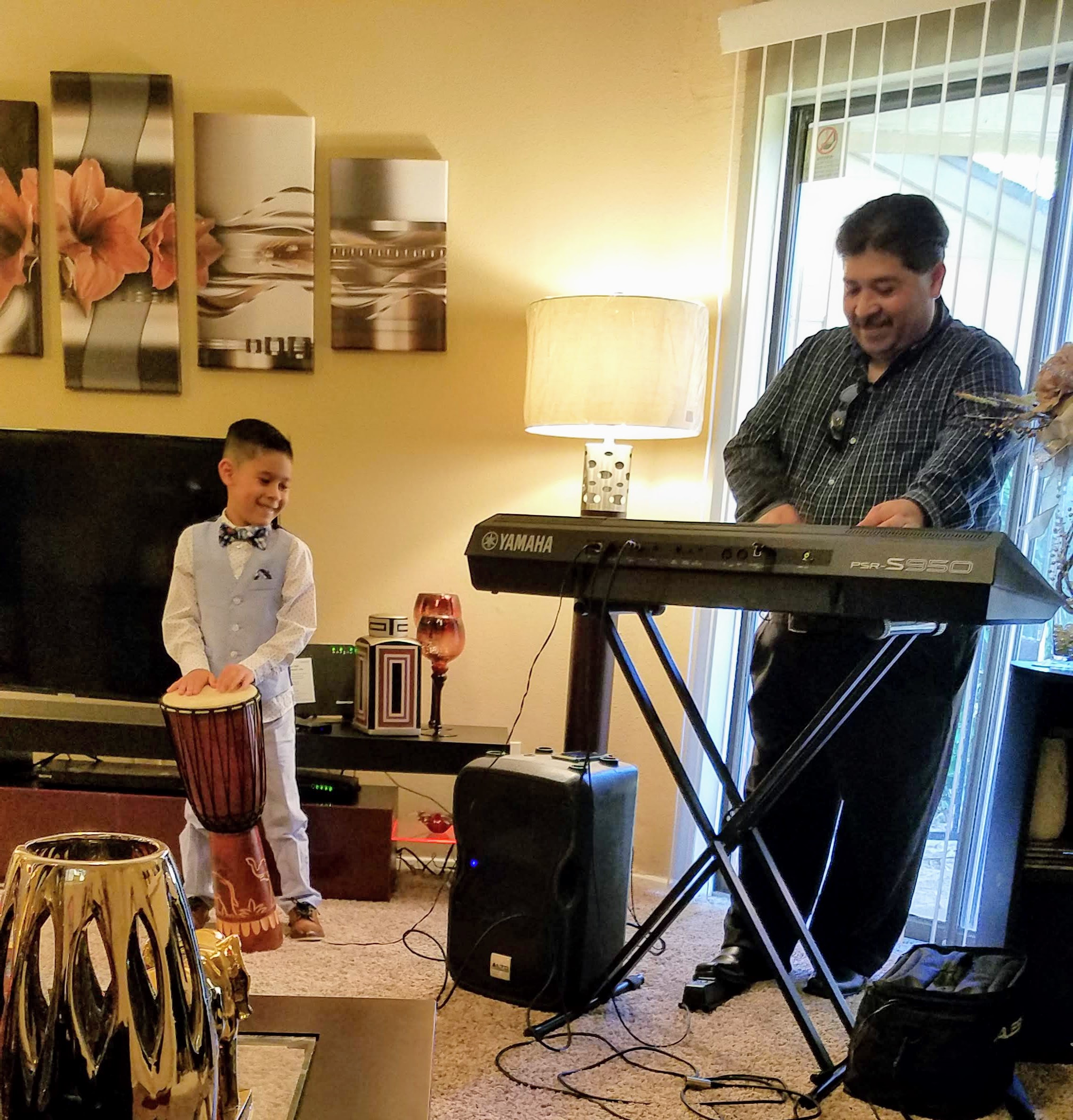 musicians at backyard wedding